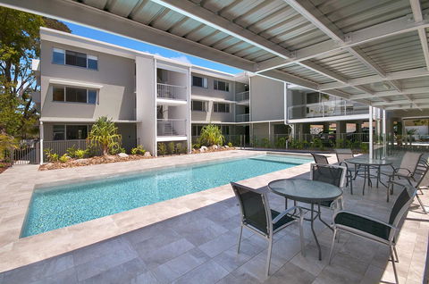 Jacaranda Noosa - Australian Directory 1
