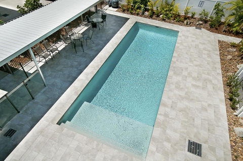 Jacaranda Noosa - Australian Directory 14