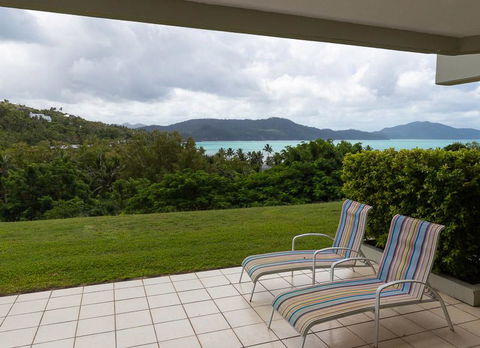 Beach Lodges - Australian Directory 25