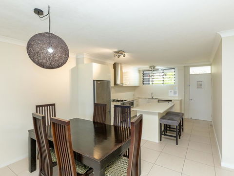 Beach Lodges - Australian Directory 22
