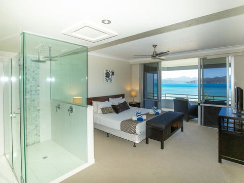 Beach Lodges - Australian Directory 3