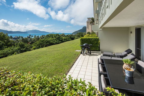 Beach Lodges - Australian Directory 38