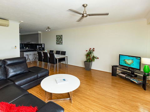 Beach Lodges - Australian Directory 31