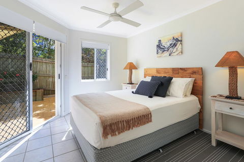 Sunrise Haven - Australian Directory 3