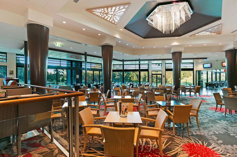 City Golf Club Motel - Australian Directory 22