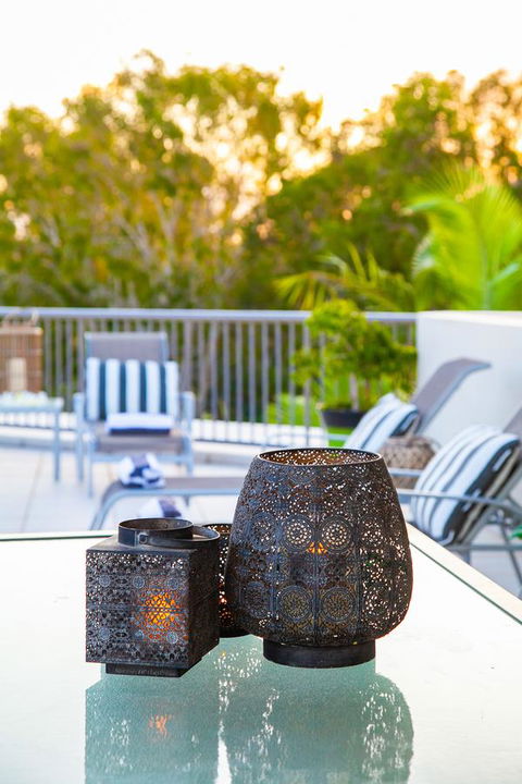 Noosa Tropicana - Australian Directory 16