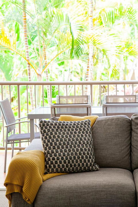 Noosa Tropicana - Australian Directory 27
