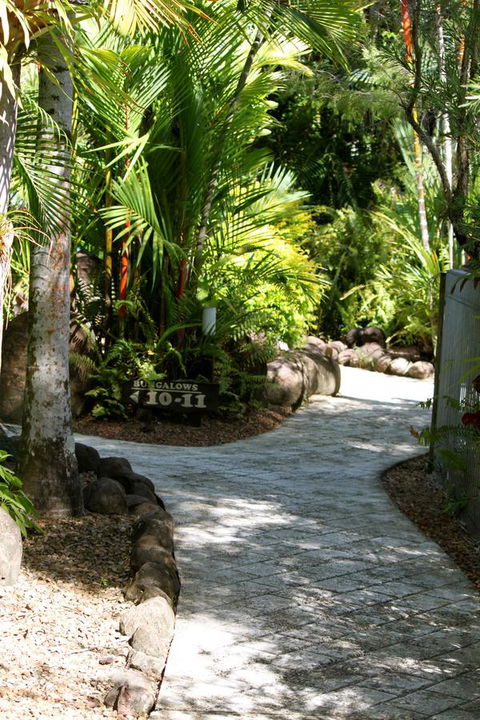 Eco Village Mission Beach - Australian Directory 4