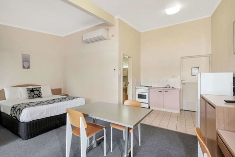 Econo Lodge Toowoomba Motel & Events Centre - Australian Directory 19