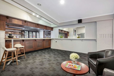 Econo Lodge Toowoomba Motel & Events Centre - Australian Directory 23