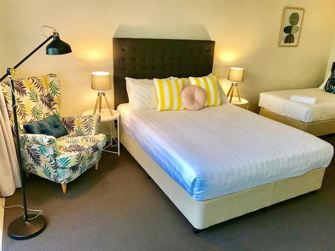 Greenmount Beach House - Australian Directory 29