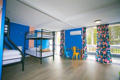 Greenmount Beach House - Australian Directory 25
