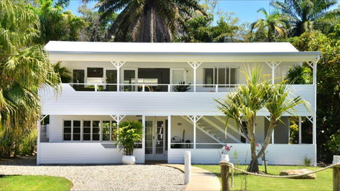 Jamaica Beach House - Australian Directory 41