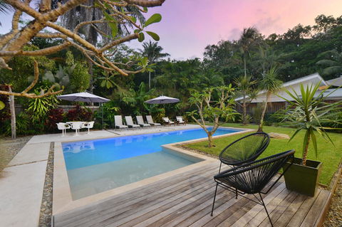 Jamaica Beach House - Australian Directory 18