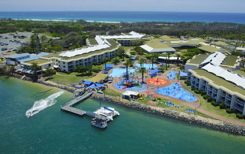 Sea World Resort - Australian Directory 0