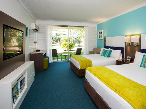 Sea World Resort - Australian Directory 4