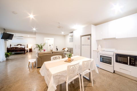Whitsunday Luxury Homes - Australian Directory 10