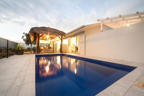 Whitsunday Luxury Homes - Australian Directory 0
