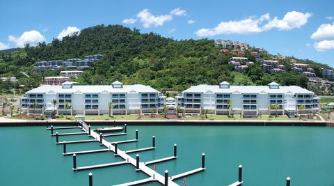 The Boathouse Apartments - Australian Directory 28