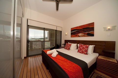 The Boathouse Apartments - Australian Directory 15