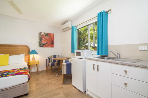 Port Douglas Motel - Australian Directory 38