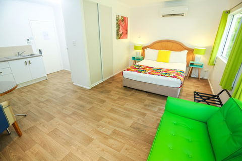 Port Douglas Motel - Australian Directory 10