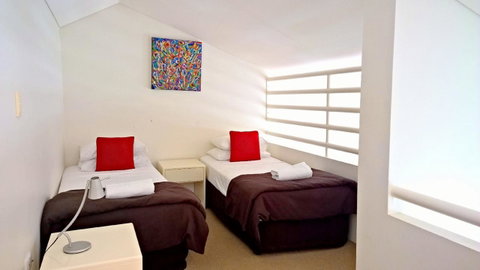 The Noosa Apartments - Australian Directory 31