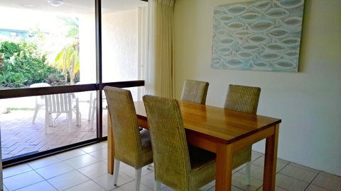 The Noosa Apartments - Australian Directory 17