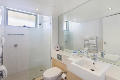 Maison Noosa - Australian Directory 15