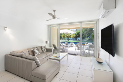 Maison Noosa - Australian Directory 19