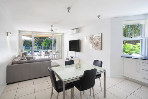 Maison Noosa - Australian Directory 21