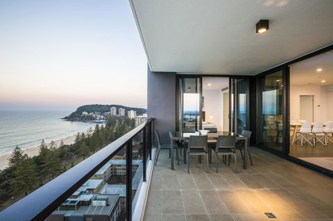 Boardwalk Burleigh Beach - Official - Australian Directory 9