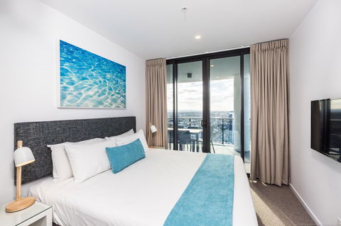Boardwalk Burleigh Beach - Official - Australian Directory 13