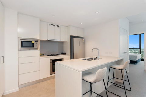 Brisbane Skytower By CLLIX - Australian Directory 39