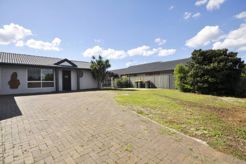 Bribie Island Canal Holiday Destination! - Australian Directory 2