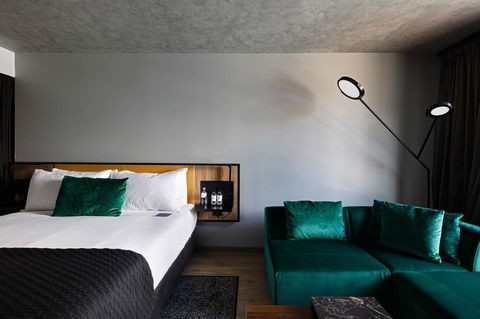 Crystalbrook Vincent - Australian Directory 16