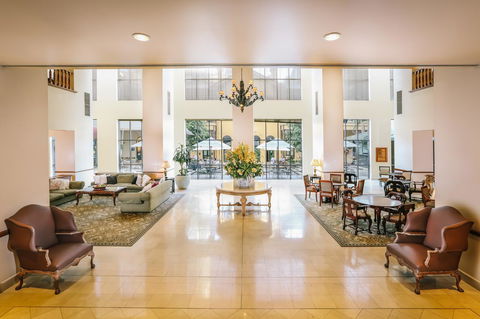 Stamford Plaza Brisbane - Australian Directory 15