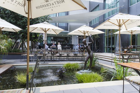 Stamford Plaza Brisbane - Australian Directory 20