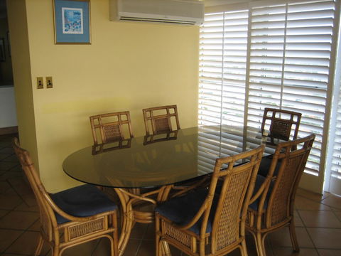 Talisman Apartments - Australian Directory 19