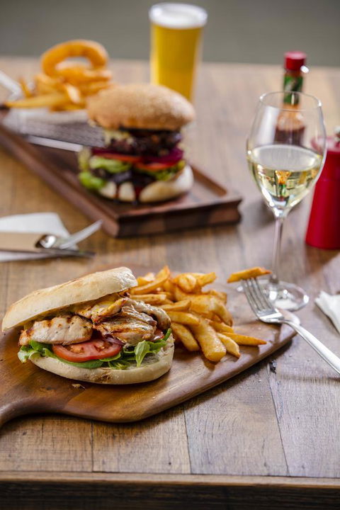 Ibis Mackay - Australian Directory 17