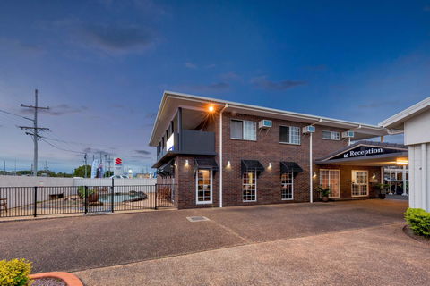 Takalvan Motel - Australian Directory 7
