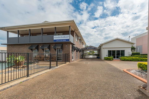Takalvan Motel - Australian Directory 4