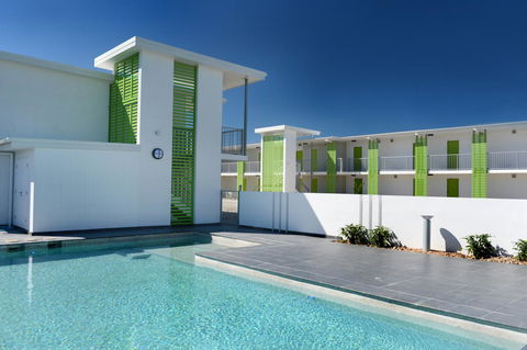 Mackay Oceanside Central Hotel Official - Australian Directory 0