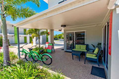 Mackay Oceanside Central Hotel Official - Australian Directory 10