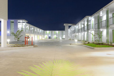 Mackay Oceanside Central Hotel Official - Australian Directory 22