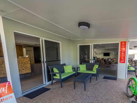 Mackay Oceanside Central Hotel Official - Australian Directory 30