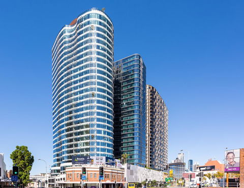 Hostrelax Residences On Alfred - Australian Directory 0