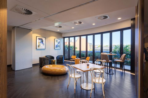 Hostrelax Residences On Alfred - Australian Directory 7