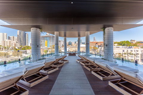 Hostrelax Residences On Alfred - Australian Directory 2