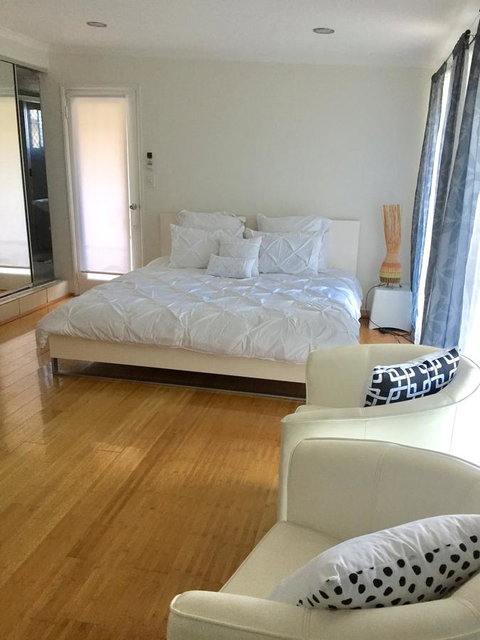Bella By The Beach - Australian Directory 0